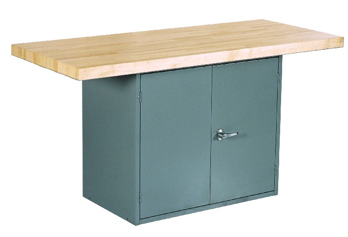 Diversified Woodcraft WBD22V 2Station Workbench with 2 Vises