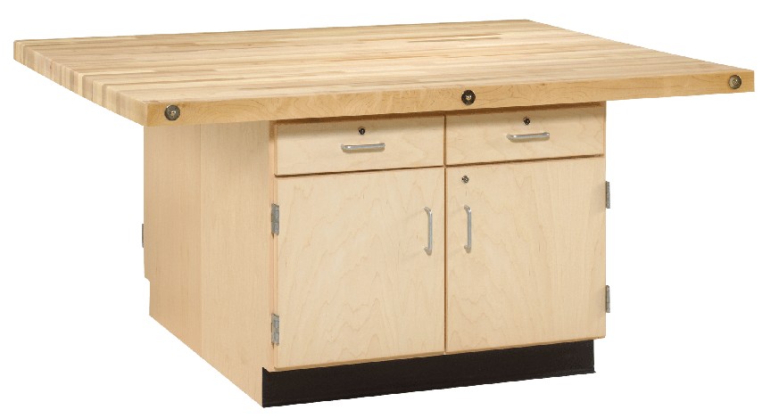 Diversified Woodcraft WW324V 4Station Workbench with 4 Vises