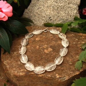Bnkcqz124302016t1 16 In. 30 X 20mm Thick Flat Oval Crystal Quartz Necklace