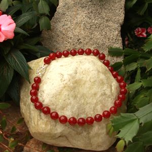 Bnkdrj201140018t3 18 In. 14mm Round Dyed Red Jade Necklace