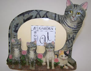 Unison 92501100 Cat Grey Frame 8x7in