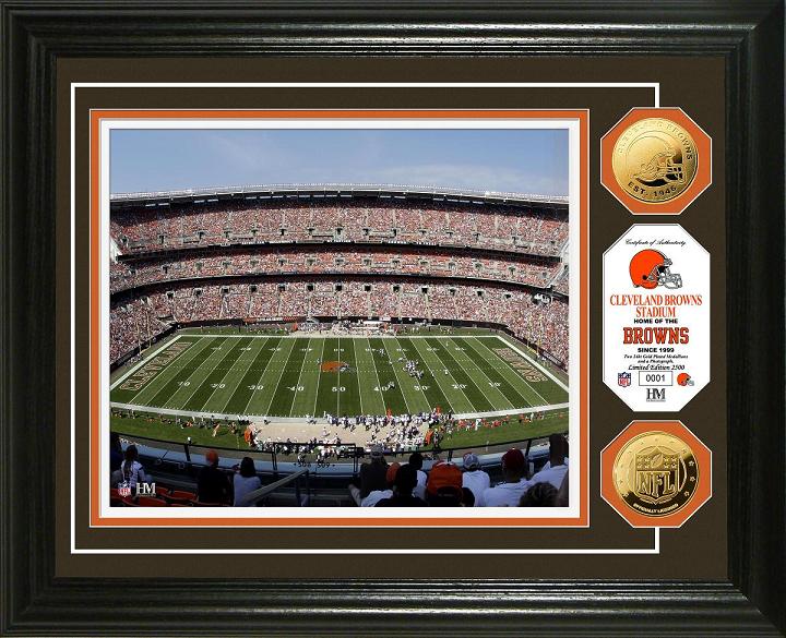 Highland Mint PHOTO3130K Cleveland Browns Stadium 24KT Gold Coin Photo Mint
