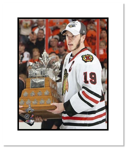 All About Autographs AAA11409m Jonathan Toews Chicago Blackhawks NHL Double Matted 8x10 Photograph with 2010 Conn Smythe Trophy