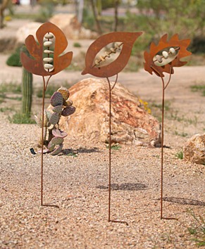 G.W. Schleidt GS1013 Leaf Garden Stakes with Pebbles
