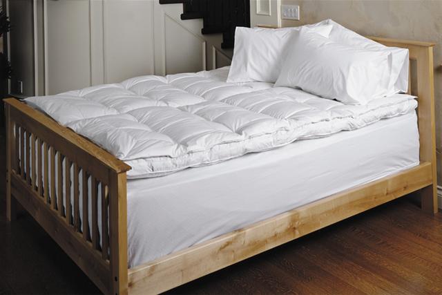 Daniadown 0003508 King Pillow Top Feather Bed