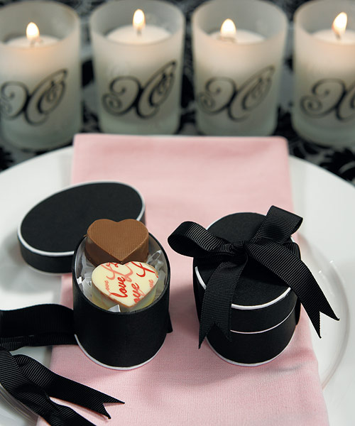 Wedding Star X8637 Miniature Oval Paper Wrapped Gift Box with attached Grosgrain Ribbon Bow