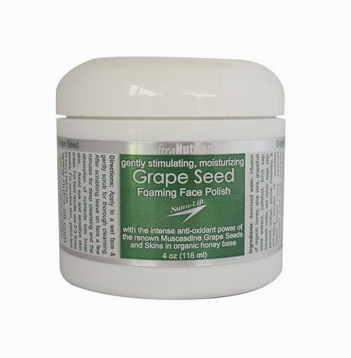 676896000044 Grape Seed Foaming Face Polish