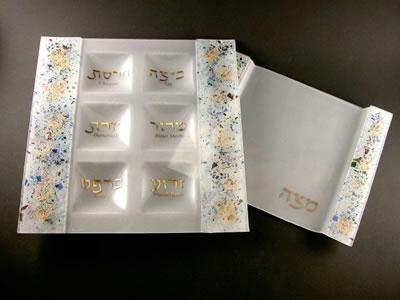 Fiesta Seder Plate and Matzah Tray Set
