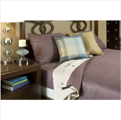 BedVoyage Duvet Cover  Queen  Plum  Ivory  Reversible  11981635