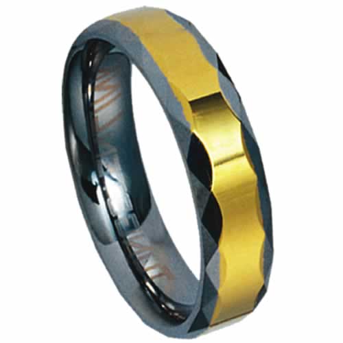 Rts-18 Tungsten Carbide Ring With Gold Stripe