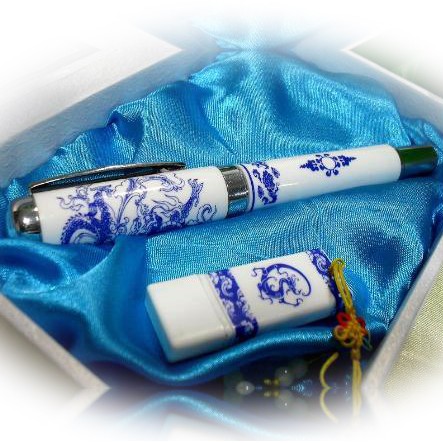 CET Domain SZ051025 Porcelain Pen Plus 8GB USB Drive Package