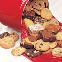 David&apos;s Cookies 11008 Cookie Brownie Party Pack - 5 lb Tin