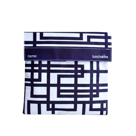 Lunch Skins LSK10921P2 Sandwich Size Bag#44; Lunchskins#44; Navy Blue Circuit#44; 6 x 6.5. This multipack contains 2.