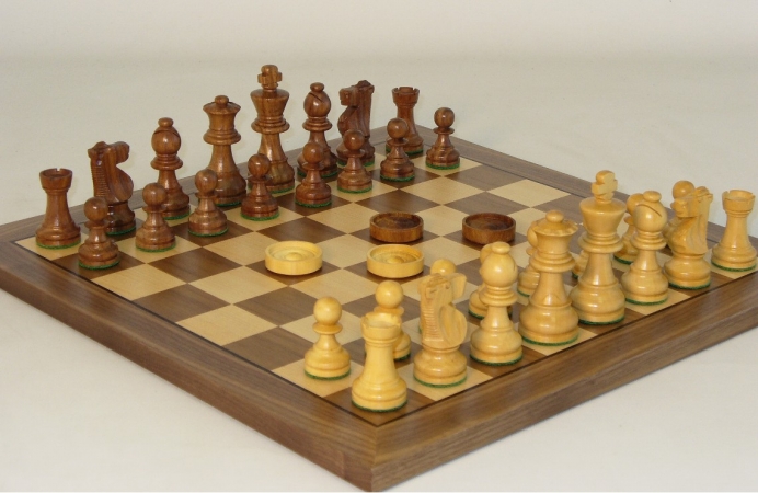 30sf-35-14 Chess & Checker Set