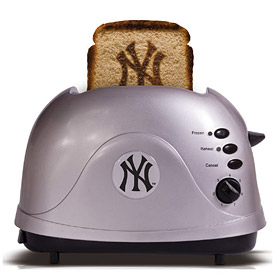 Caseys Distributing 1287701505 New York Yankees Toaster