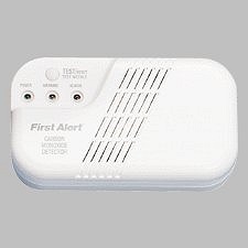 FAMILY GUARD C0600 First Alert Plug In Carbon Monoxide Alarm pack of 3 FAMILY GUARD C0600 First Alert Plug In Carbon Monoxide Alarm pack of 3