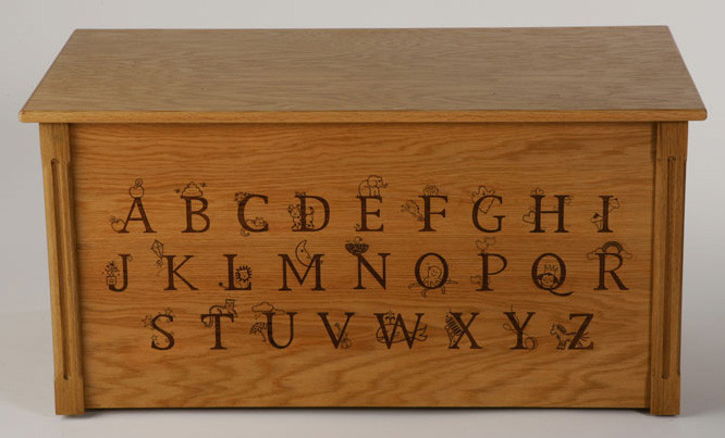 Wbb-abc Oak Toybox With Wooden Letters