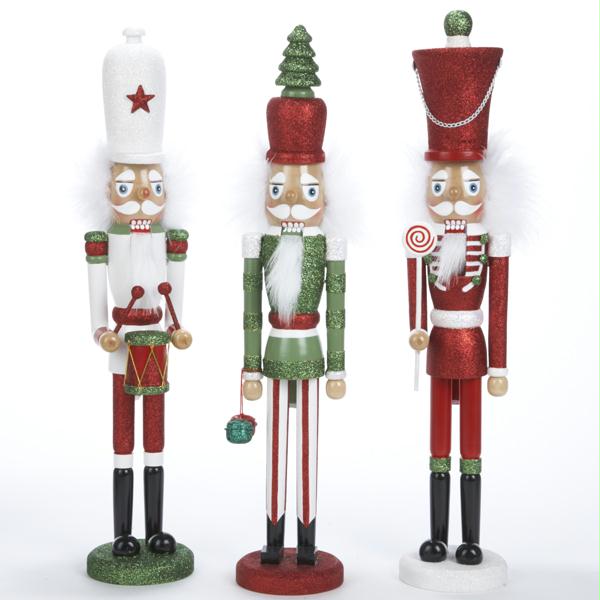 DKSA HA0016 Set of 3 Hollywood Red#44; White and Green Christmas Nutcrackers 15 