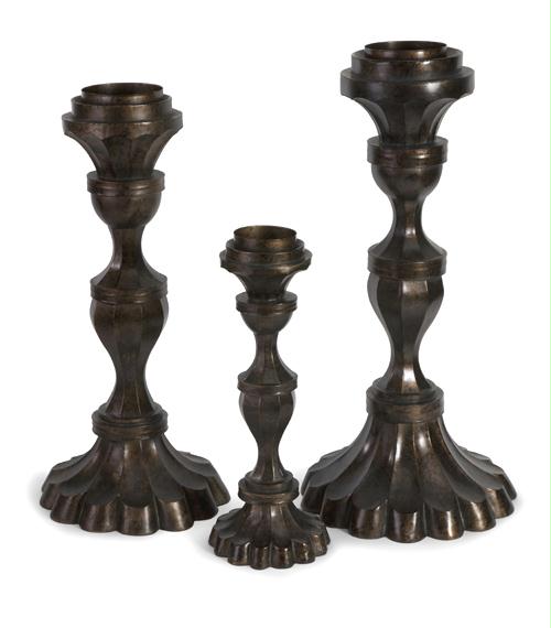 IMAX 134143 Set of 3 Timeless Candle Holders with Scalloped Bases