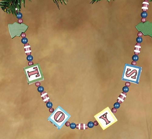 Sterling 252466 6 ft. Vintage Wooden Toy Block Beaded Christmas Garland No. 2524