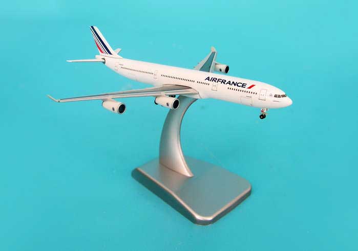 Hg9291 Air France A340-300 1-500 With Stand And Gear