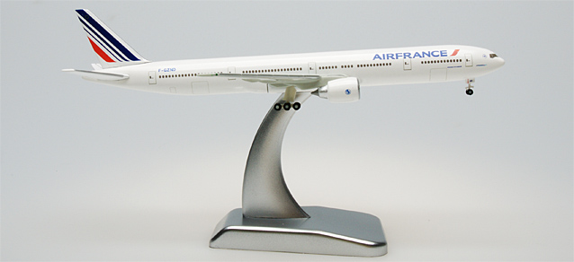 Hg9277 Air France 777-300er 1-500 New Livery With Stand And Gear