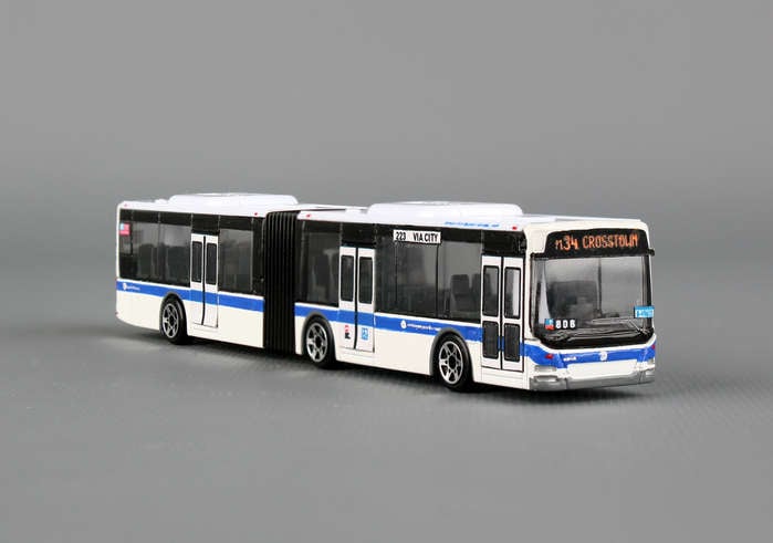 Rt8452 Small Mta Articulated Bus