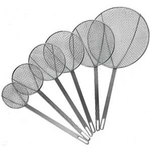 Update International SKM8WG 8 in. Diameter Bowl Round Wire Skimmers