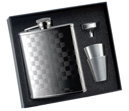 Gfc-906 6 Oz. Checkered Patterned Stainless Steel Flask With 2 Stainless Steel Shooters And Funnel
