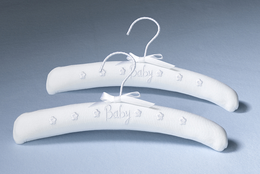 24ha830 W Set Of 2 Baby Hangers - White