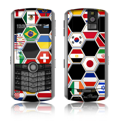 DecalGirl BBPSFLAGS BlackBerry Pearl Skin  Soccer Flags