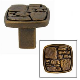 7202-3 Fieldstone Knob In Rubbed Bronze
