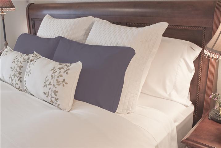 Bed Voyage 16980832 Standard Shams  Plum