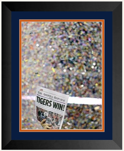 Replay Photos 421580SFBAOAB1 Auburn Tigers Auburn Tigers Win Framed Photo 9x12