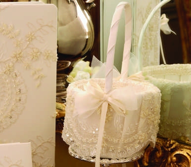 Beverly Clark 221vi Victorian Flower Girl Basket in Ivory by Beverly Clark