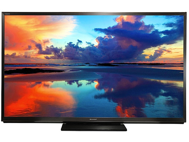 Sharp LC-60LE847U 60-Inch SmartCentral Edge LED-3D 240Hz Flat Panel HDTV with WiFi Black