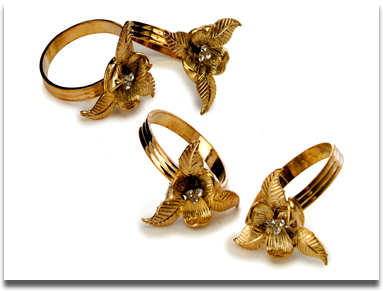 Classic Touch MIN16G Stainless Steel Set of 4 Gold Napkin Rings