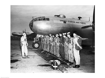 Pvt-superstock Sal25523764 Group Of Army Soldiers Standing In A Row Near A Fighter Plane B-29 Superfortress -24 X 18 Poster Print