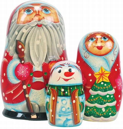 110572 Russia Nested Dolls Santa Family 3 Nest Doll 5 In.