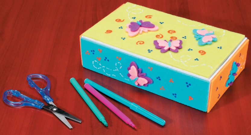 Darice 2406-91 Craft School Box 8.625 in. x 5 in. x 2.25 in.-White Darice 2406-91 Craft School Box 8.625 in. x 5 in. x 2.25 in.-White