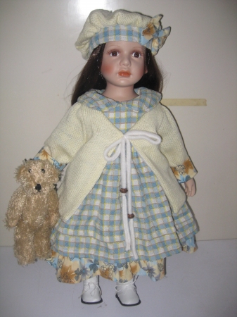 281d Ellis Island Doll - Perla