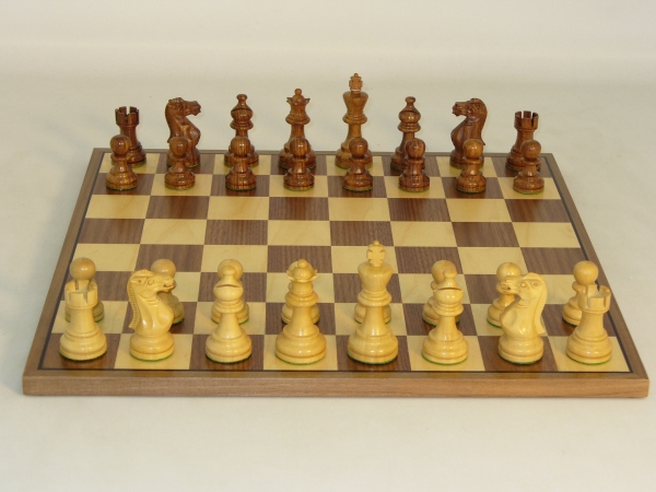 30sae-wc Sheesham American Emperor On Walnut Board By Ww Chess