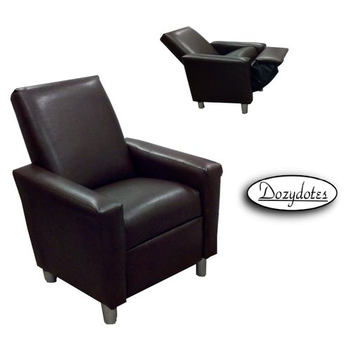 12046 Modern Pecan Brown Leather Like Fabric Recliner