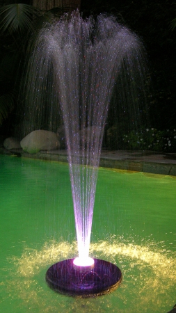 . Ftc102 Floating Spray Fountain With 48 Led Light And 550 Gph Pump