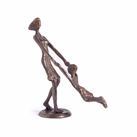 . Zd9310 Mother Playing And Swinging Child Cast Bronze Sculpture Figurine