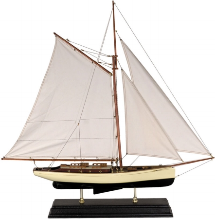 As135 1930s Classic Yacht Large