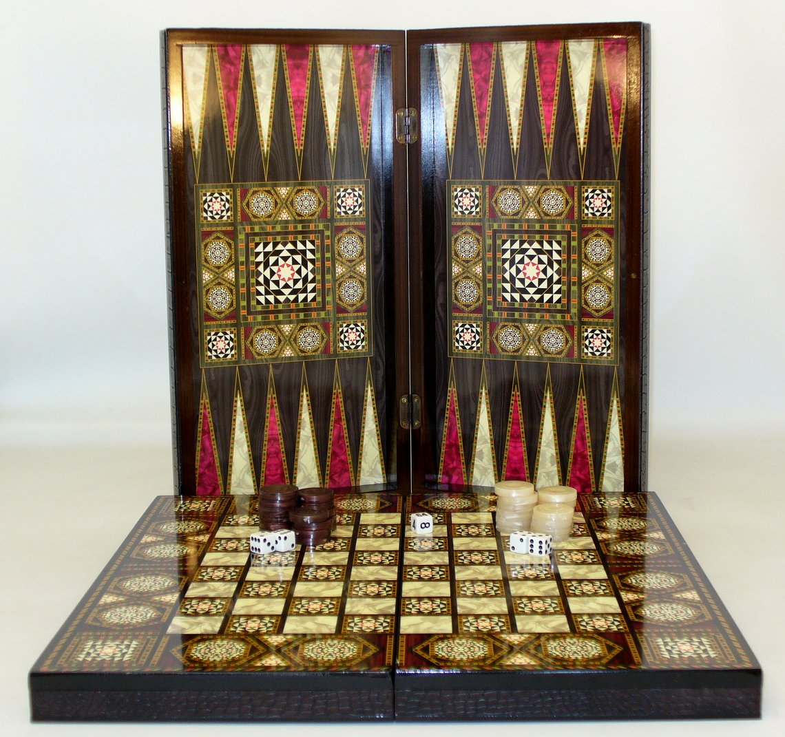 20 In. Pearl Mosaic With Chessboard - Decoupage Wood Backgammon