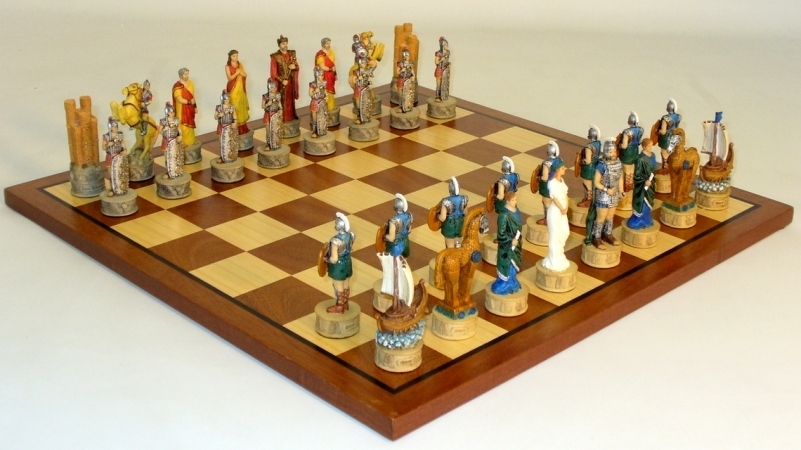 R72048-sm Troy Vs Sparta Chess Set - Chess Sets Resin