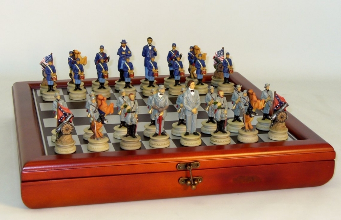 R1861-cct Civil War Generals In Chest - Chess Sets Resin