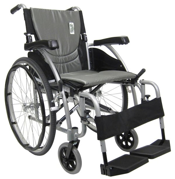 S-ergo115q18ss S-ergo 115 18 In. Seat Ultra Lightweight Ergonomic Wheelchair With Swing Away Footrest And Quick Rrelease Wheels In Silver